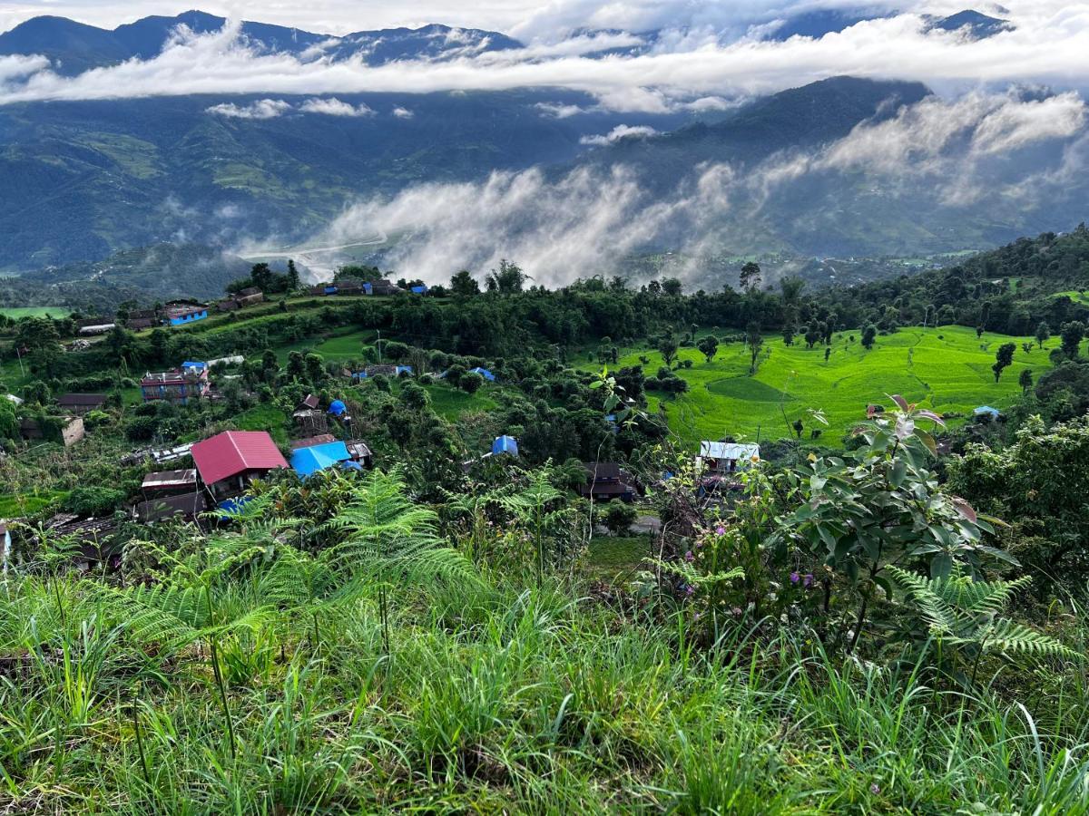 Es Deurali Resort 博卡拉 外观 照片