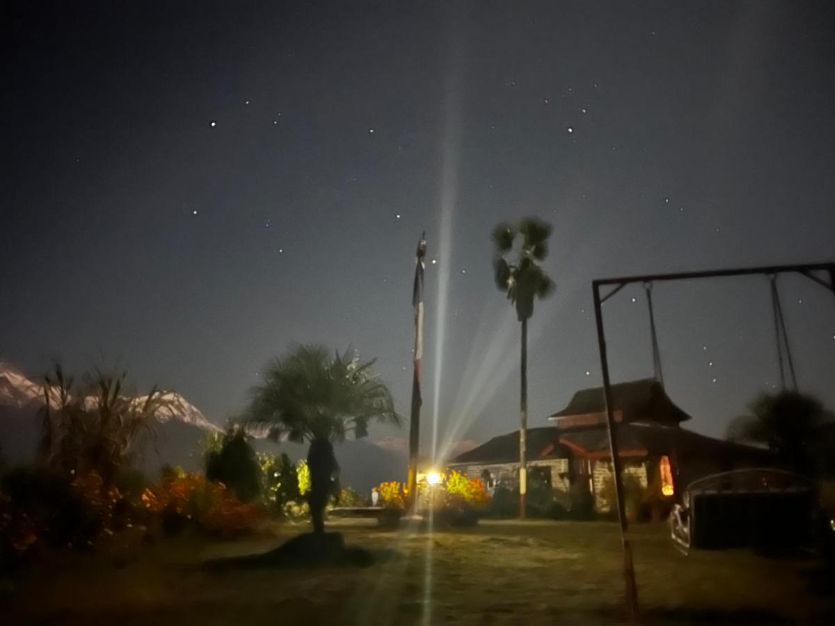 Es Deurali Resort 博卡拉 外观 照片